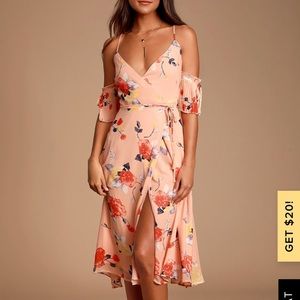 LULUS Heart Delight Peach Floral Dress! 🧡🌻